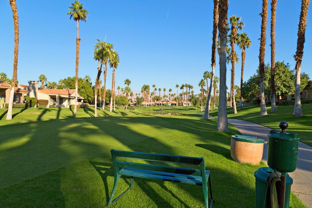 Palm Valley Cc Pickleball, Tennis, Gym, Clubhouse, Swimming Pools, Lux, Spac 2 Bdrms Den 2 Ba Palm Desert Bagian luar foto